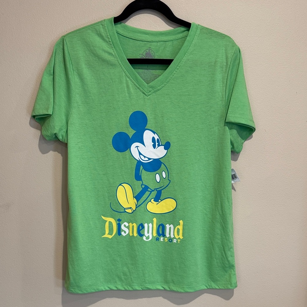 Green Disneyland Resort T-Shirt Mickey Mouse Cute Casual V-Neck Disney Park